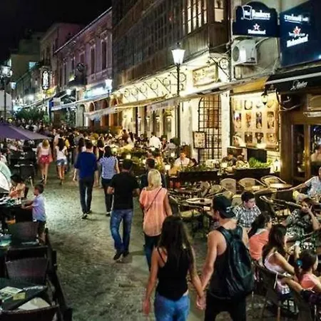 City Center❤️affordable Romantic Getaway Apartment Bucharest