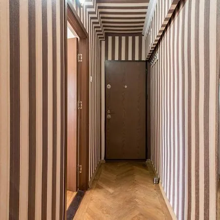 City Center❤️affordable Romantic Getaway Apartment Bucharest