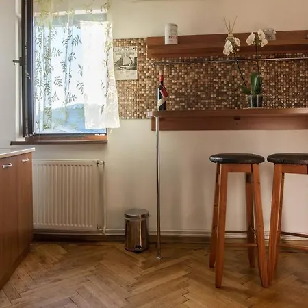 City Center❤️affordable Romantic Getaway * Bucharest