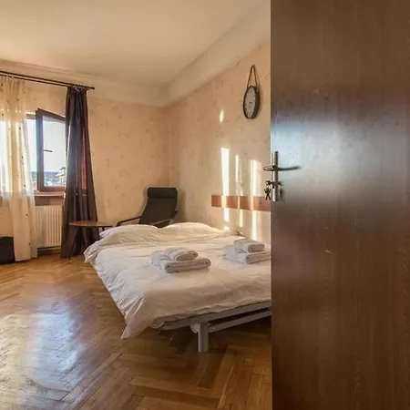 Apartment City Center❤️affordable Romantic Getaway
