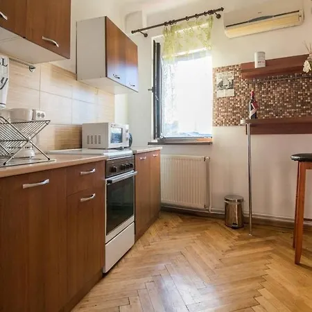 City Center❤️affordable Romantic Getaway Apartment